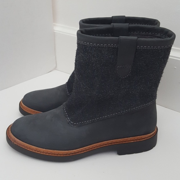 Clarks Trace Fern Dark Gray Combi leather pull on boots - Picture 2 of 7